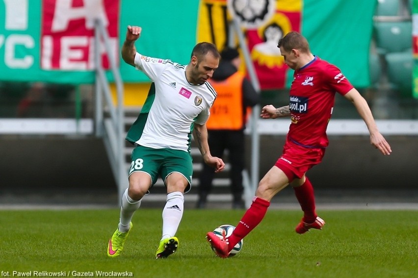 Śląsk - Podbeskidzie 0:0. Niemoc wrocławian trwa, czerwona kartka Lacnego [ZDJĘCIA, RELACJA]