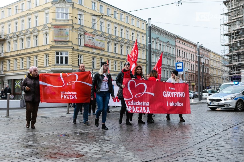 Marsz Szlachetnej Paczki przeszedł ulicami Szczecina [ZDJĘCIA, WIDEO] - 16.11.2019