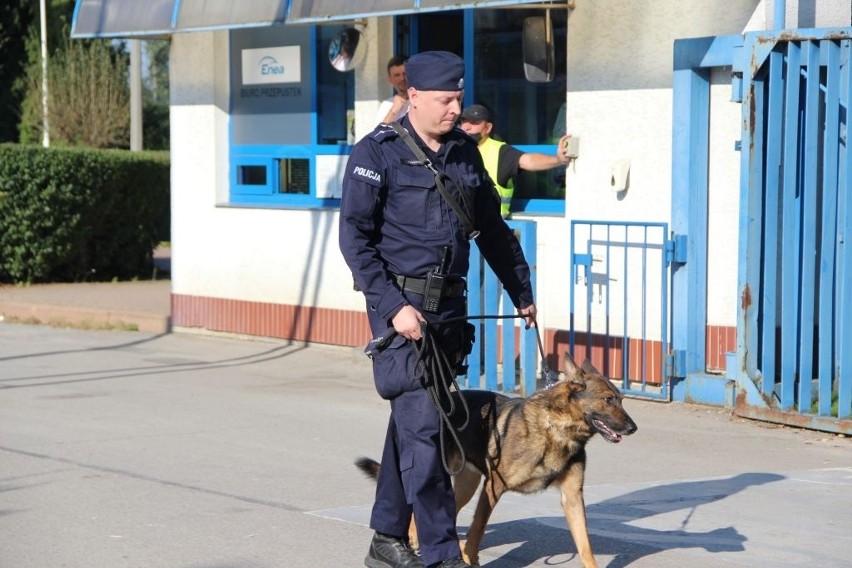 Wojsko, policja i straż w Połańcu. Na terenie elektrowni miały miejsce wielkie ćwiczenia (ZDJĘCIA)