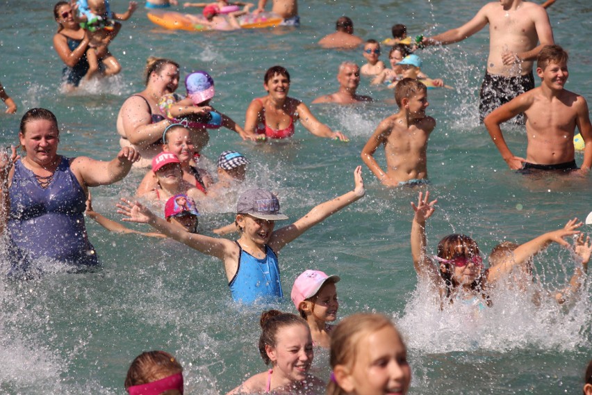 Aqua aerobik i inne atrakcje Kąpieliska Leśnego w Gliwicach ZDJĘCIA