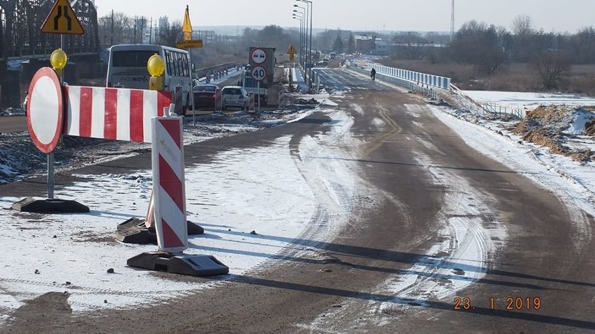 Uhowo. Kierowcy mogą już pojechać nowym mostem na rzece Narew [ZDJĘCIA]