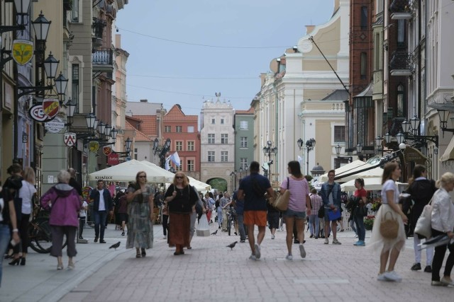 Dłużnicy, mieszkańcy i firmy, najwięcej są winni  w Toruniu, to ok. 115 mln zł, mniej zaś w Bydgoszczy i we Włocławku.