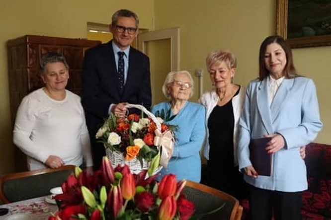Pani Maria Pyzowska świętowała 102 urodziny w gronie...