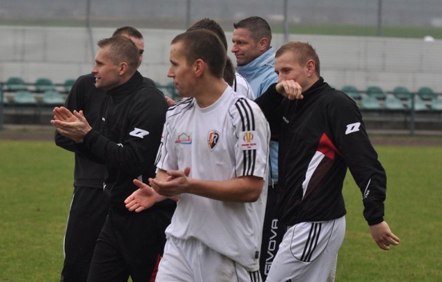 Piłkarze Ruchu Zdzieszowice przegrali dwa mecze z rzędu, a to im się wcześniej w rozgrywkach II ligi nigdy nie zdarzyło.