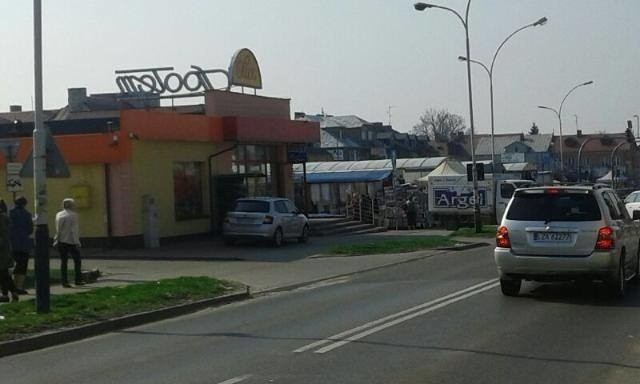 Zamość. Wysadzili w powietrze bankomat i ukradli pieniądze