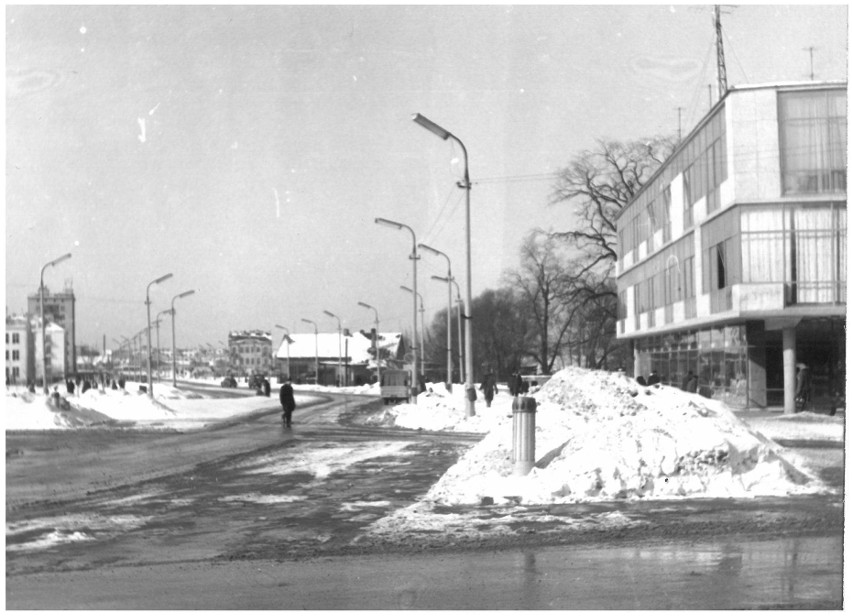 Atak zimy w Białymstoku. Tak wyglądało zaśnieżone miasto w czasach PRL (zdjęcia)