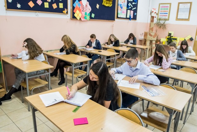 Strajk nauczycieli 2019. Ministerstwo zmieni przepisy dotyczące egzaminu ósmoklasisty?
