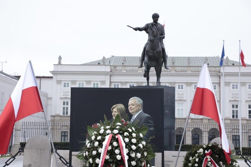 Śp. Lech Kaczyński miał rację, kiedy przestrzegał przed...