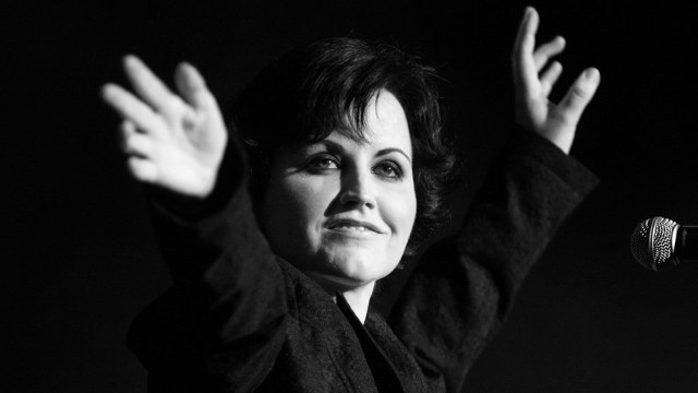 Dolores O'Riordan była związana z The Cranberries od lat 90.