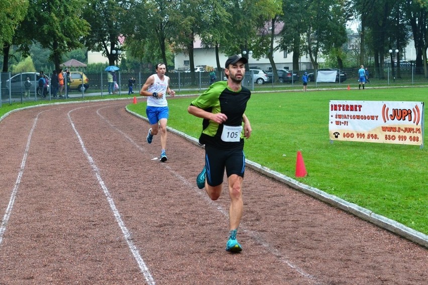 Bieg Koroną Jeziora Goczałkowickiego 2015 w Zabrzegu