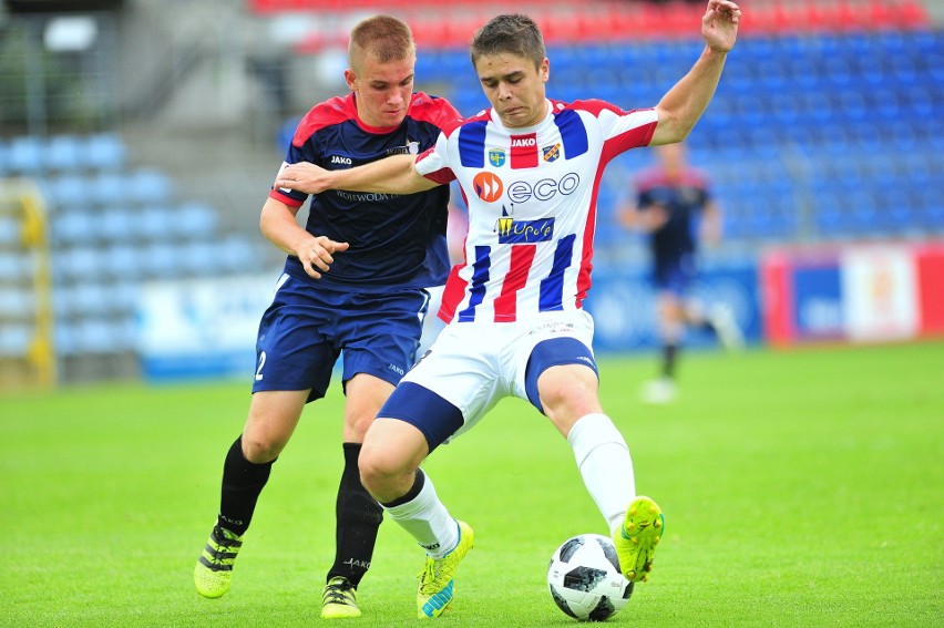 Centralna Liga Juniorów. Świetnie rzucał, ale postawił na futbol i stał się jednym z liderów Odry Opole