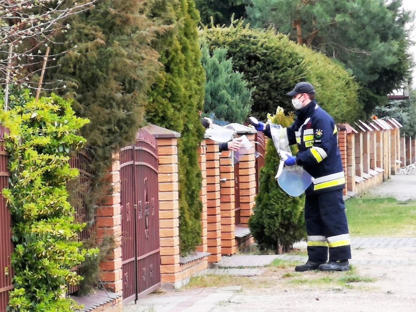 Gmina Rzekuń. W Rzekuniu już rozdali maseczki i przyłbice, 15.04.2020. Zobaczcie zdjęcia