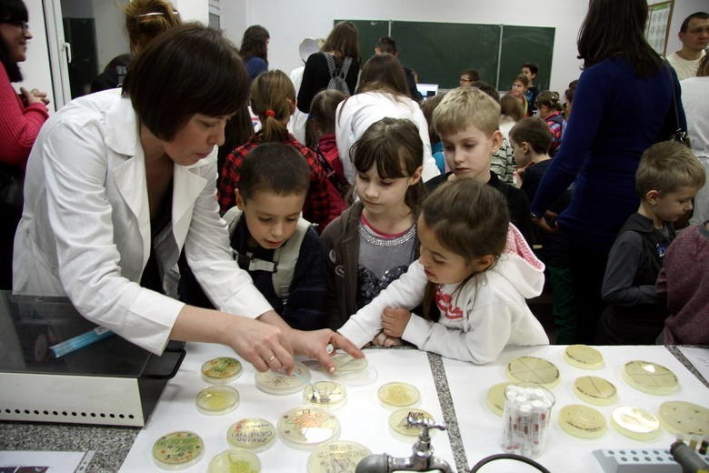 Na uczelniach - Noc Biologów...