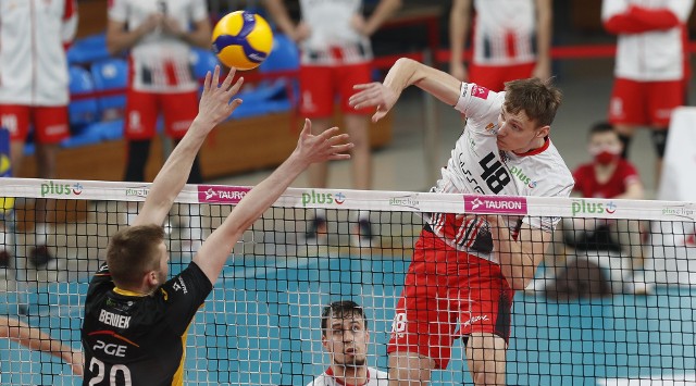 Asseco Resovia kilka tygodni temu pokonała PGE Skrę Bełchatów na Podpromiu 3:0. Teraz stawka jest o wiele wyższa, dlatego chęć zwycięstwa jest też ogromna