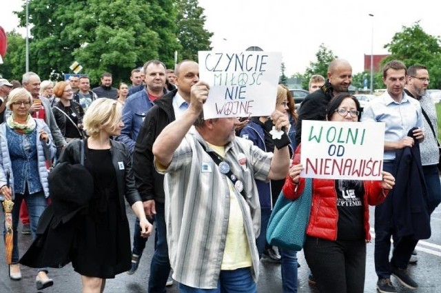 Student Politechniki Poznańskiej, Mikołaj Marcinkowski, został usunięty z grona ministrantów w swojej parafii w Koninie. Powód? Był wśród organizatorów Marszu Tolerancji.