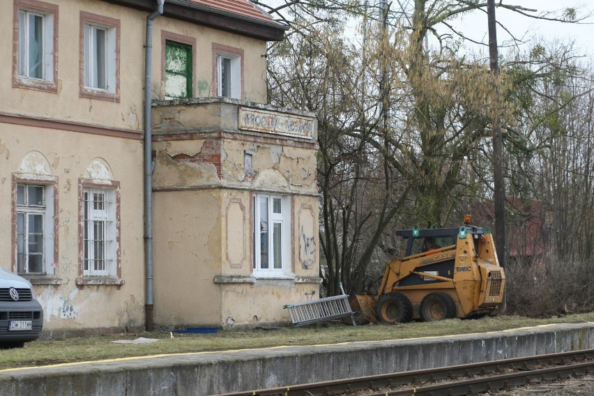 Wrocław: Będą nowe perony, tylko do nich nie dojdziesz