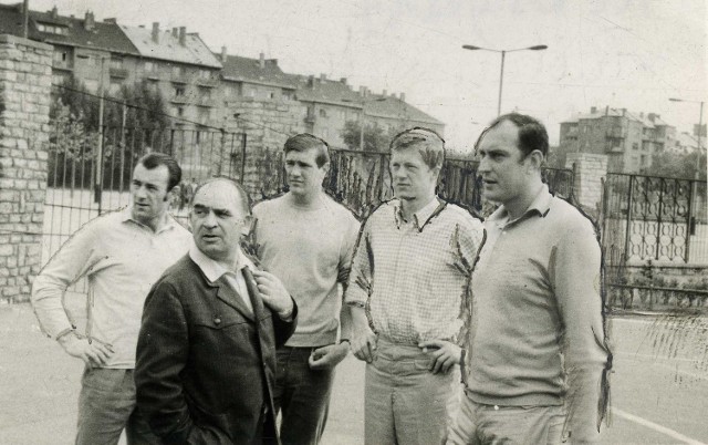Bohdan Likszo (pierwszy z prawej) podczas mistrzostw Europy w Budapeszcie w 1969 roku