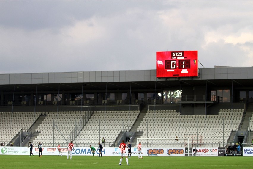 28.09.2013 krakow .mecz cracovia krakow - pogon szczecin nz...