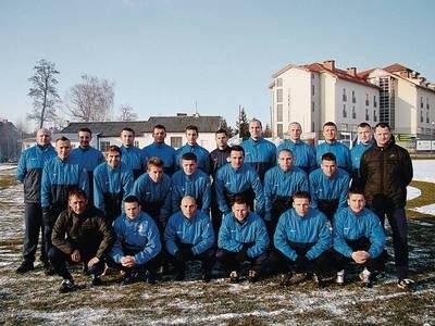 Od lewej - górnym rzędzie: Bartłomiej Krawczyk, Dariusz Walęciak, Tomasz Księżyc, Marcin Zarychta, Fabian Grądalski, Bartłomiej Socha, Kamil Gołębiewski, Dawid Szufryn, Przemysław Michalski, Mateusz Słodowy, Waldemar Piątek. w środkowym rzędzie: Krzysztof Piosik, Witold Cichy, Michał Gryźlak, Jarosław Kandyfer, Mariusz Mężyk, Jonasz Jeżewski, Paweł Leśniak; w dolnym rzędzie: Jarosław Araszkiewicz, Jarosław Poręba, Jakub Wańczyk, Dawid Skrzypek, Grzegorz Kolisz, Krzysztof Szymczyk. Fot. Daniel Weimer