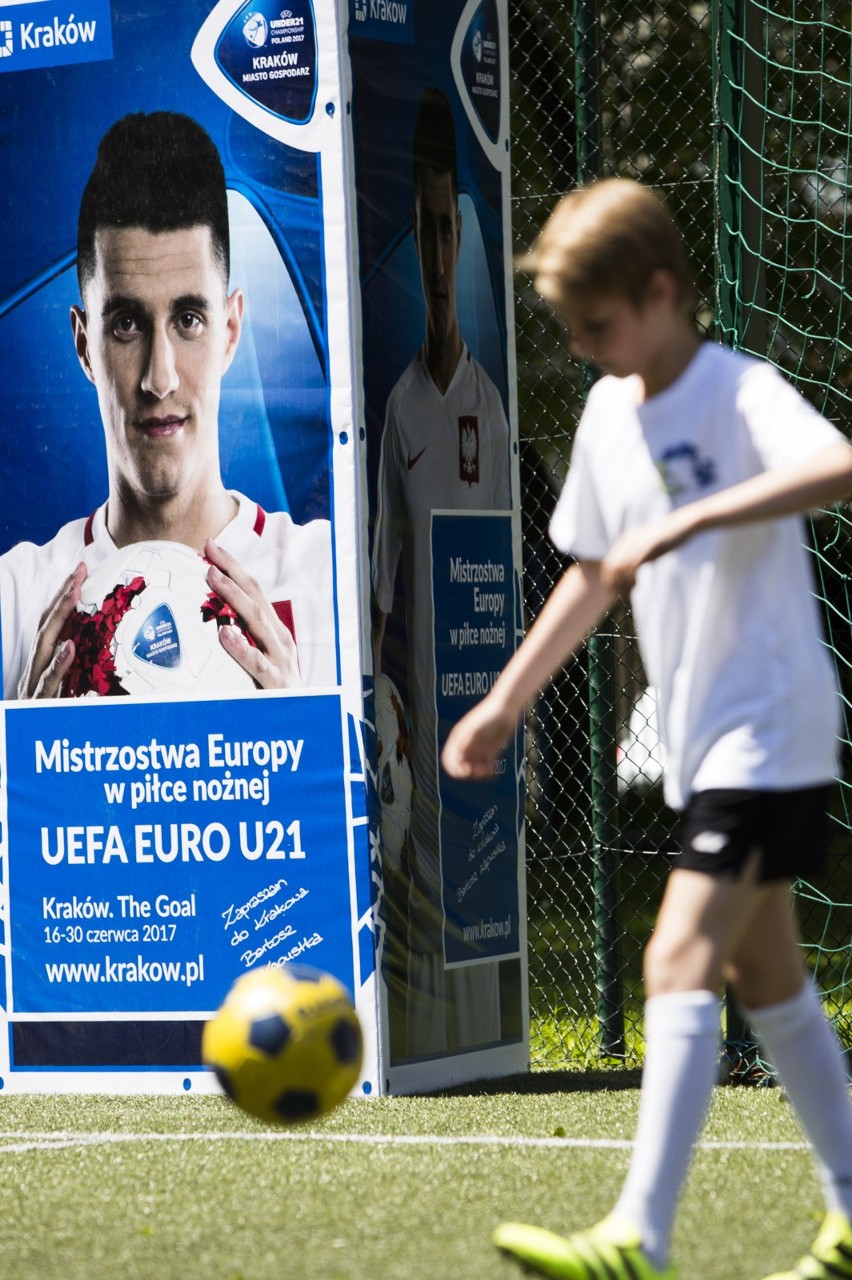 Promocja Euro 2017 na orliku przy krakowskiej SP 34