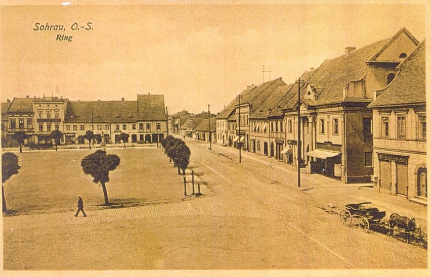 Rynek w Żorach na archiwalnych fotografiach i pocztówkach...