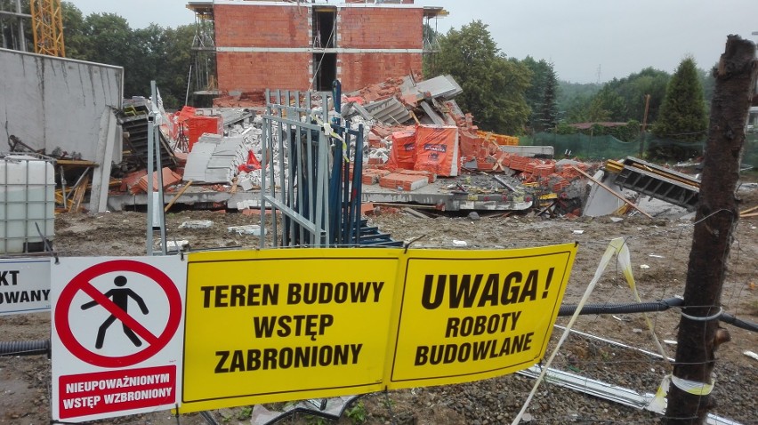 Bielsko-Biała: Zawalił się 3-kondygnacyjny blok. To nie był wypadek? WIDEO + ZDJĘCIA