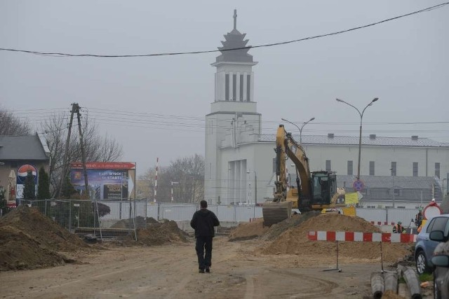 Zwężenia na Opolskiej i 28 Czerwca. Od poniedziałku szukaj innej trasy