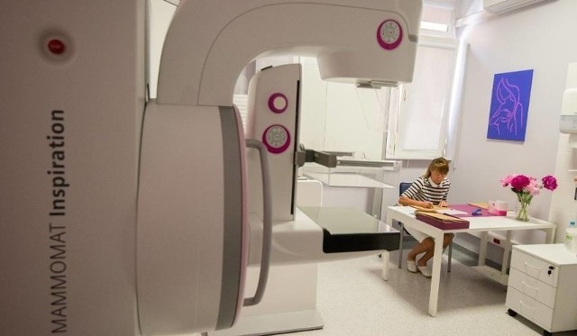 – Bezpłatnemu badaniu mammograficznemu mogą poddać się wszystkie panie w wieku 50-69 lat, które w ciągu ostatnich dwóch lat nie korzystały z tego rodzaju diagnostyki – mówi Magdalena Balińska z UM Rypin