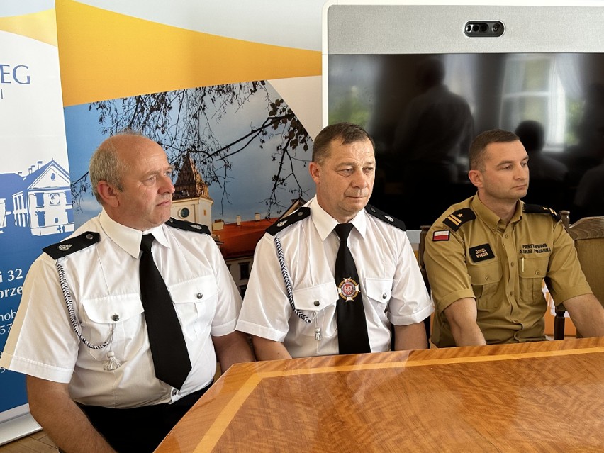 Strażacy z Ochotniczej Straży Pożarnej w Ocicach i Nagnajowie uratowali życie mieszkance Tarnobrzega. Otrzymali podziękowania