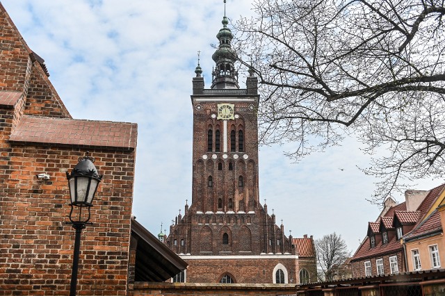 Świątynia stoi w sercu miasta