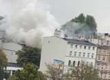 Pożar przy konsulacie Niemiec we Wrocławiu. Zarządzono ewakuację [ZDJĘCIA]