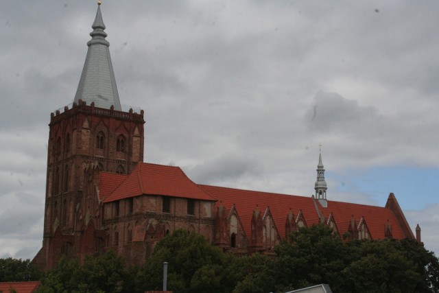 Większość mszy św. dla mieszkańców i pielgrzymów odprawiona zostanie w farze w Chełmnie.