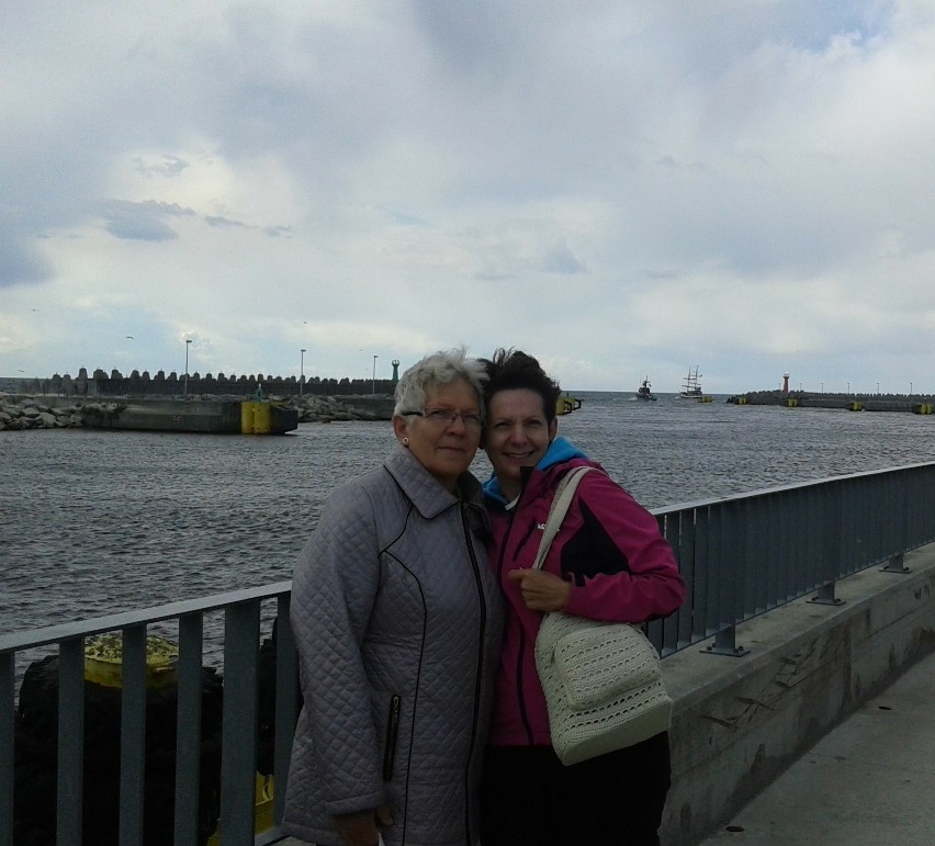 Z mamą nad morzem