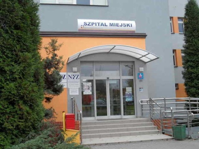 Szpital w Żorach zamknięty po szpitalach w Gliwicach i Mysłowicach