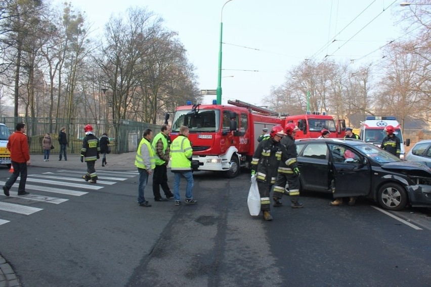 Wypadek na Grunwaldzkiej: Zderzenie samochodów