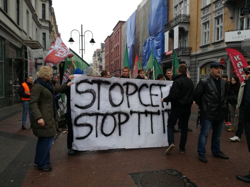 Protest narodowców na Stawowej w Katowicach