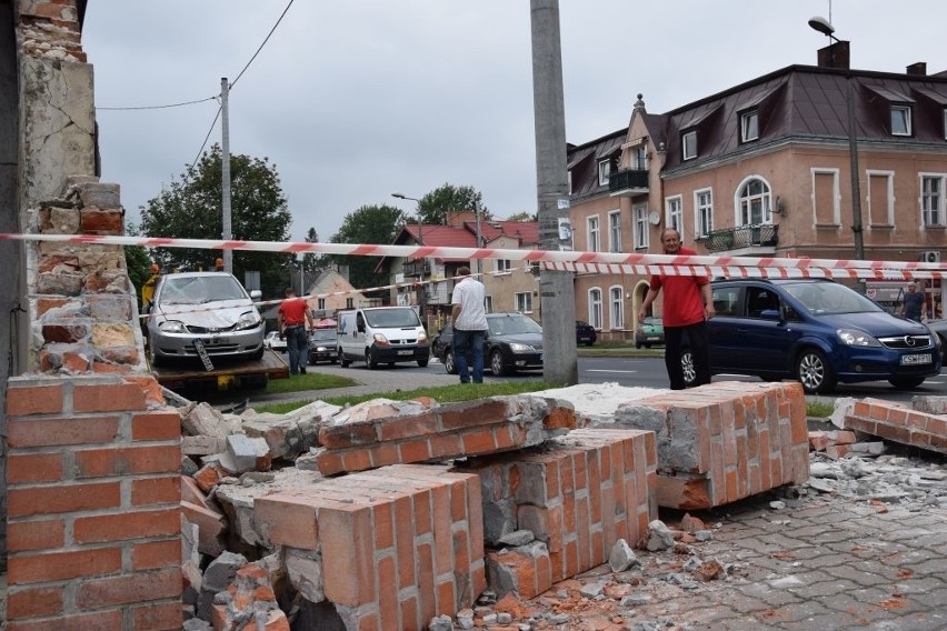 Dzisiaj o godz. 10.15 przy skrzyżowaniu ulic Wojska...