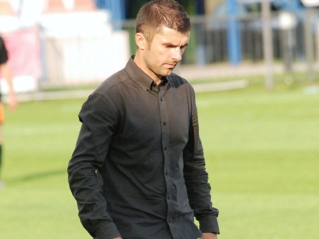 Rafał Wójcik od poniedziałku jest trenerem Juventy Starachowice. Zastąpił zwolnionego w sobotę Marka Mierzwę.