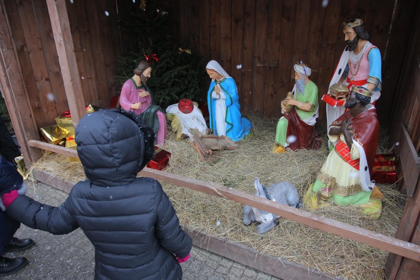 Betlejem Poznańskie: Ukradli figurę Jezuska z szopki na...