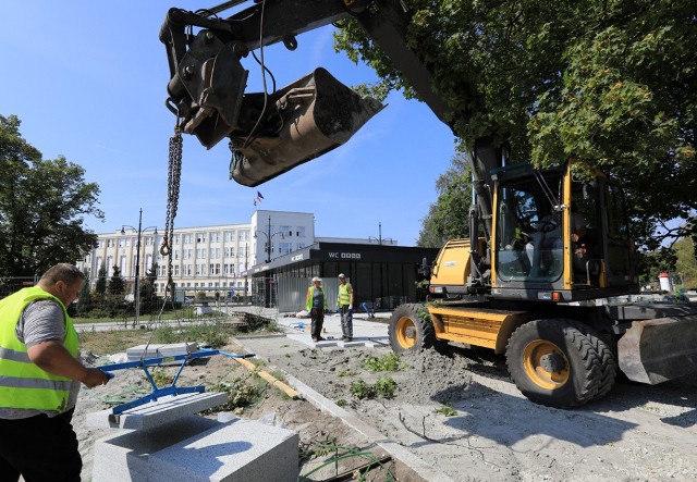 Prace związane z projektem "Zielona Brama Gotyckiej Starówki" powinny zakończyć się jesienią tego roku