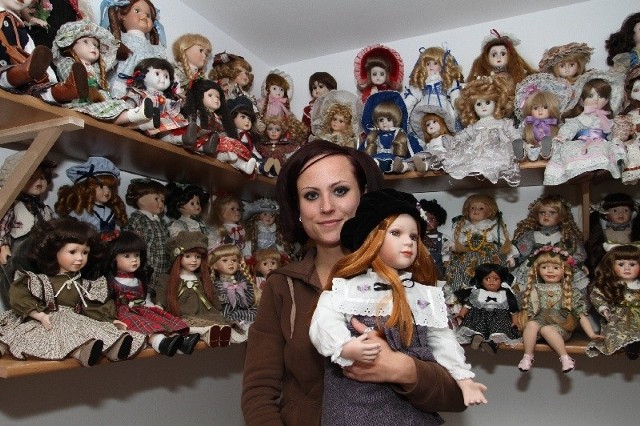 Weronika Buczek i jej lalki