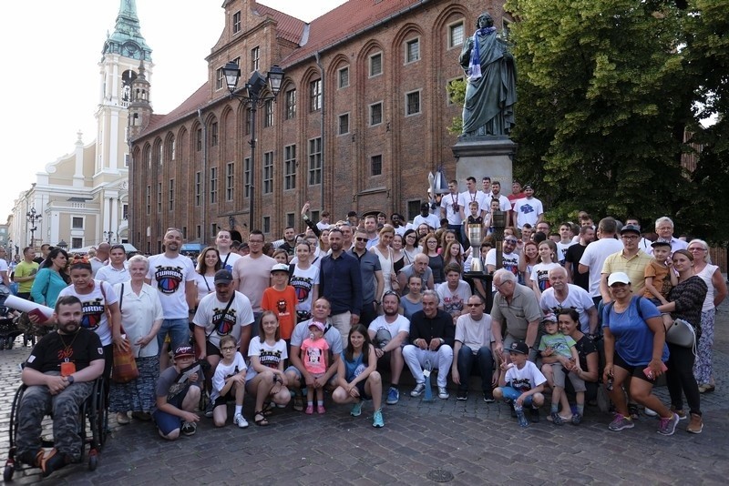 Polski Cukier Toruń znowu na podium w Energa Basket Lidze....