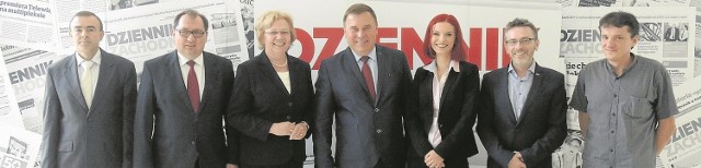 W debacie uczestniczyli: (od lewej) Andrzej Szczygieł, Andrzej Pilot,  Małgorzata Mańka-Szulik, Zygmunt Łukaszczyk, Renata Olszowa, Jacek Szołtysek i Krystian Hasterok