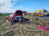 Tragiczny wypadek w Ględowie. Jedna z rannych osób trafiła do szpitala w Bydgoszczy