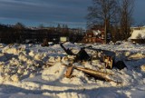 To szokujące! Od sylwestra minęło już kilkanaście dni i dalej nie posprzątano miejsca gdzie w Zakopanem stała scena [ZDJĘCIA]