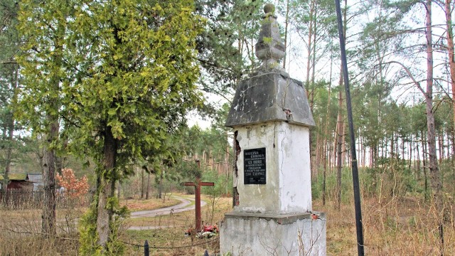 Pomnik w Wodnicy koło Wołowa już nie istnieje. Został wyburzony.