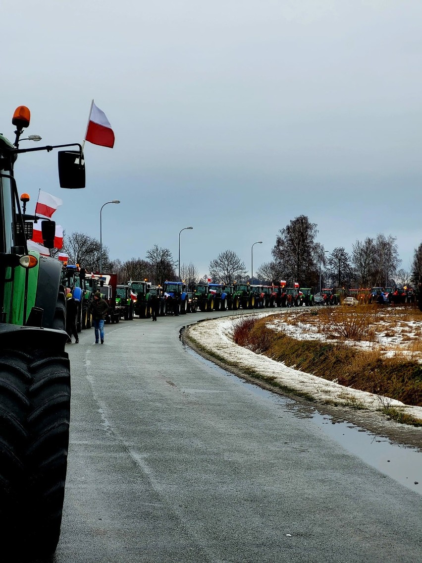 Protest rolników, 24.01.2024. Ponad 160 ciągników na proteście rolników z powiatu makowskiego i przasnyskiego
