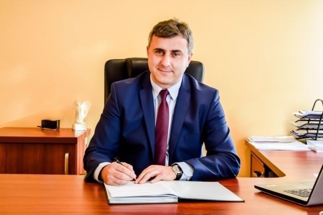 Kto Samorządowcem Roku 2020? Najlepiej oceniony Dariusz Meresiński, burmistrz Daleszyc. [WYNIKI GŁOSOWANIA]