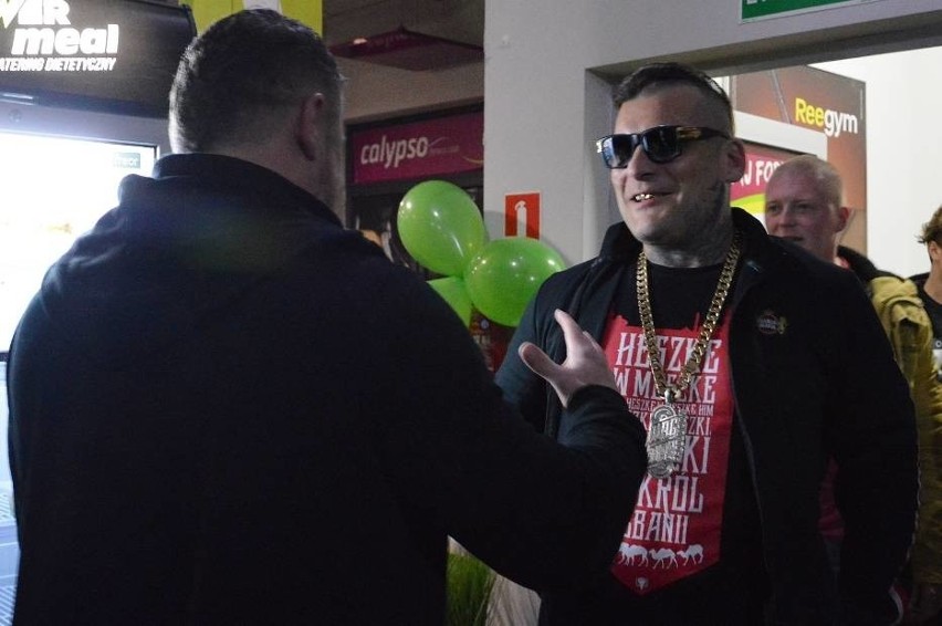 Popek, raper i zawodnik MMA w sobotę, 9 lutego, spotkał się...