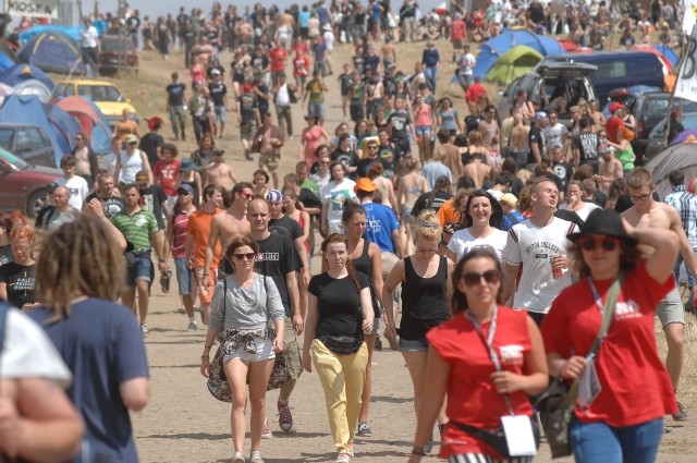 Co roku na Przystanek Woodstock przyjeżdża około 500 tys. osób.